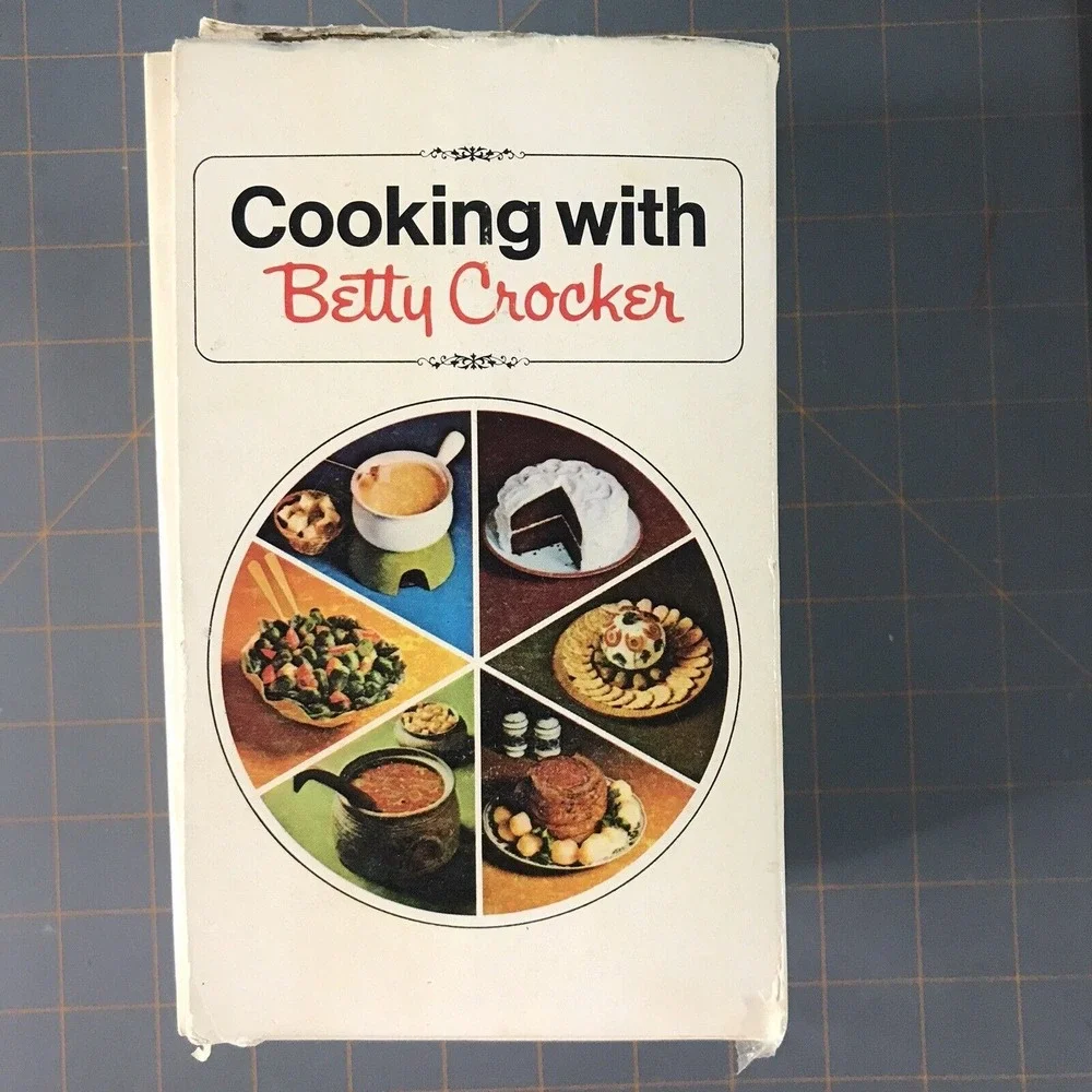 Vintage Betty Crocker 5 Cook Book Set Special Edition Recipes‎ 1970s